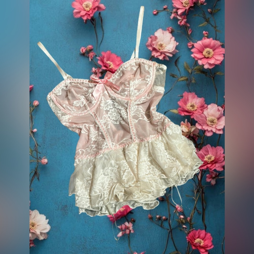 Delicate Lace Peplum Chemise - Pink & Cream